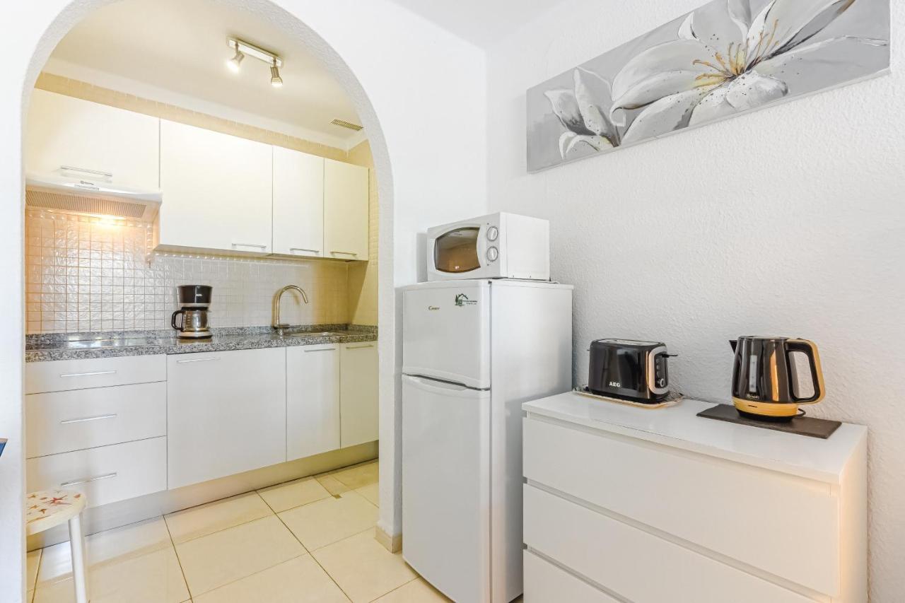 Fantastic Large Studio In Front Of Beach Heated Pool Wifi Арона Екстер'єр фото