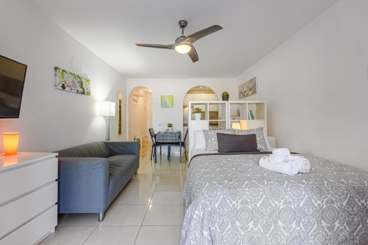 Fantastic Large Studio In Front Of Beach Heated Pool Wifi Арона Екстер'єр фото