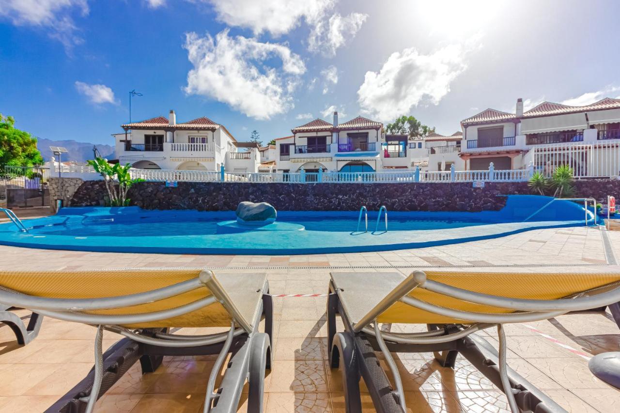 Fantastic Large Studio In Front Of Beach Heated Pool Wifi Арона Екстер'єр фото